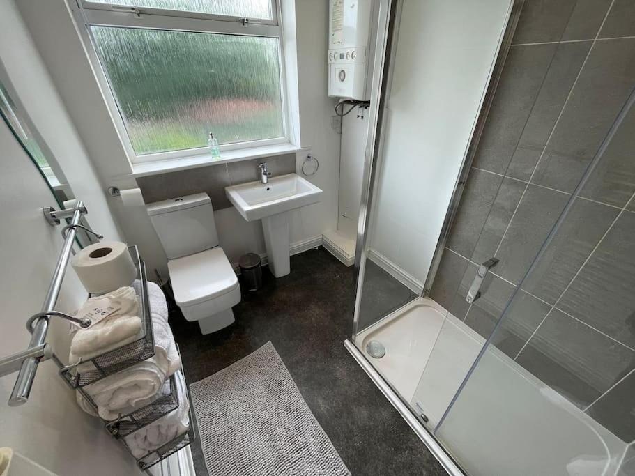 Kingsbury Apt 2 Birmingham Luaran gambar